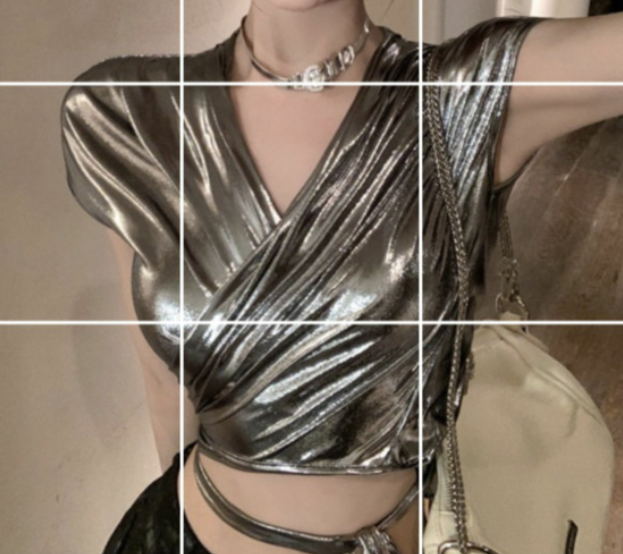 Metallic Rolled Cuff Knot Hem T-Shirt